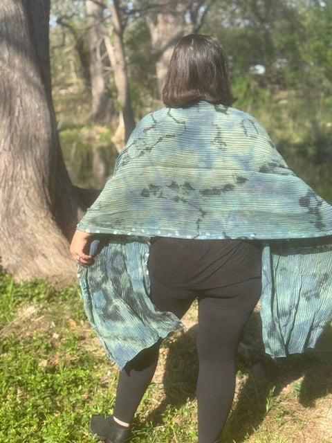Silken Embrace: Wraps & Shawls