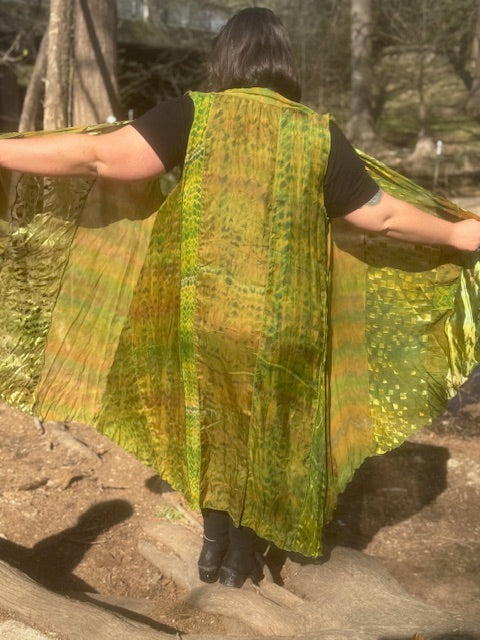 Circle Vest